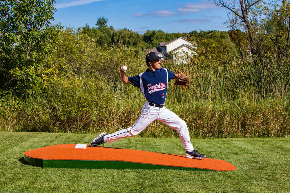 One Piece Portable Pitching Mound